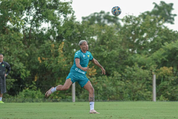 Ainda sem vencer, Cuiabá recebe o Luverdense na Arena Pantanal