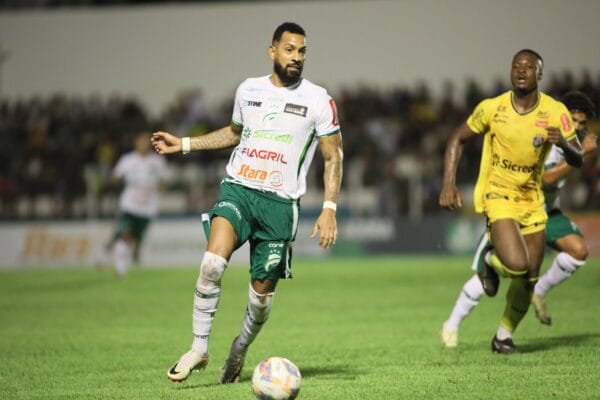 Luverdense e Nova Mutum empatam e estacionam no estadual