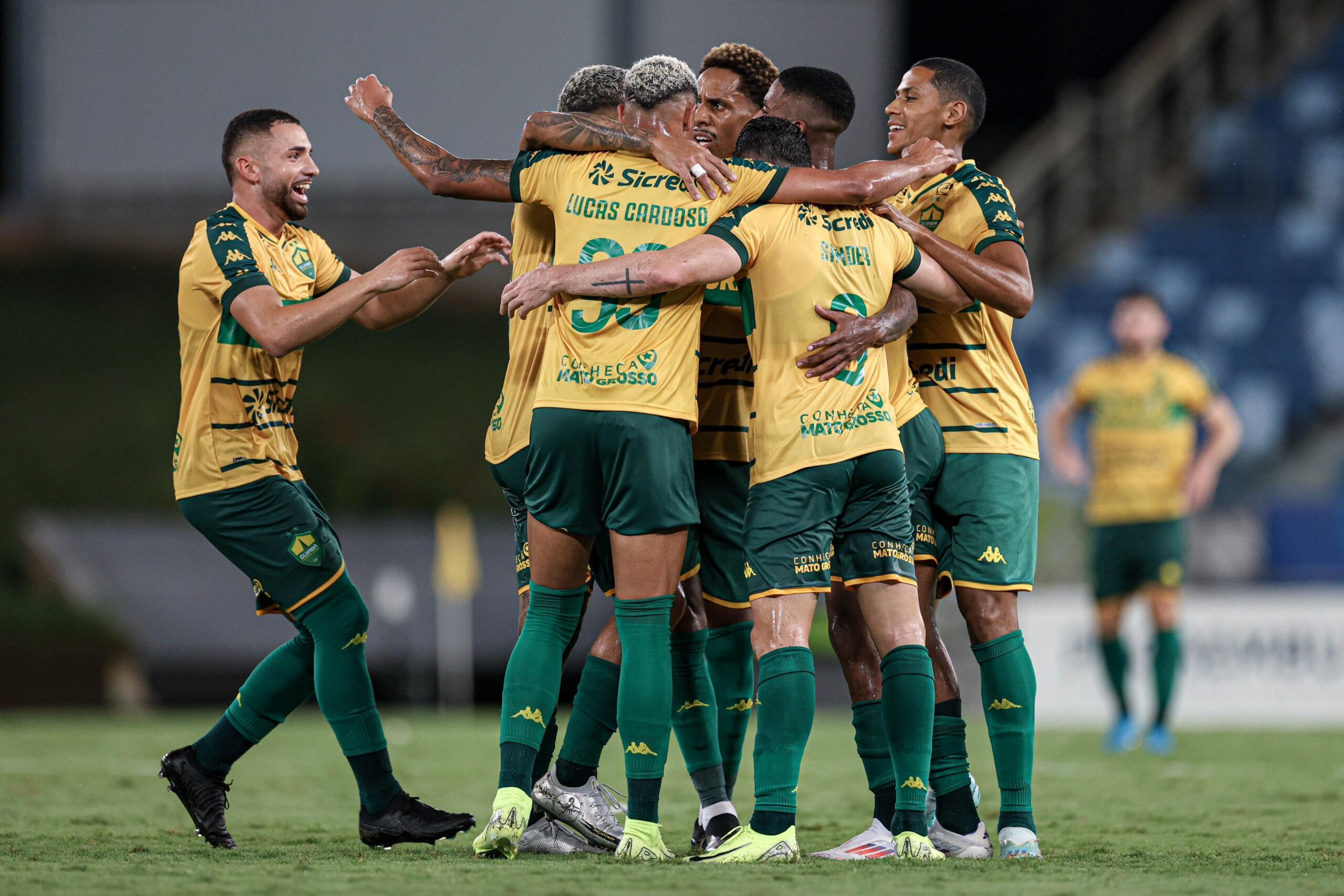 Cuiabá vence a primeira e amplia crise no Luverdense - Canal Na Coruja