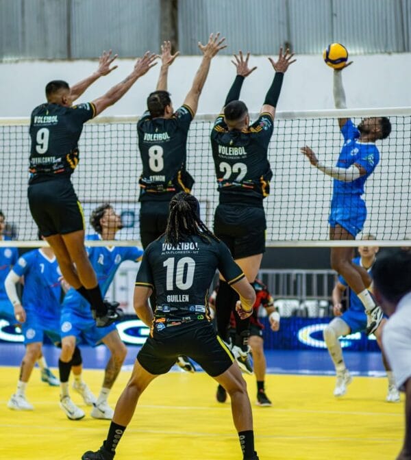 VAF enfrenta o Real Brasiliense e mira deixar a zona de rebaixamento