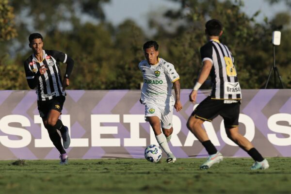 Cuiabá reage no fim e empata com o Santos pelo Brasileirão Sub-17