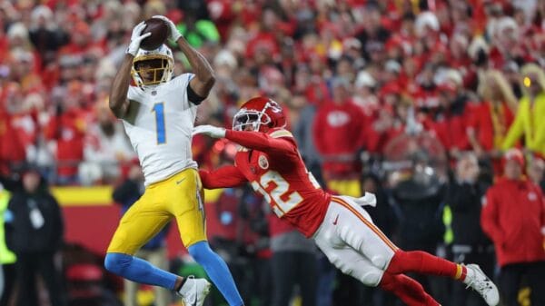 Pré-venda para jogo da NFL entre Chiefs x Chargers em São Paulo esgota em 2 horas