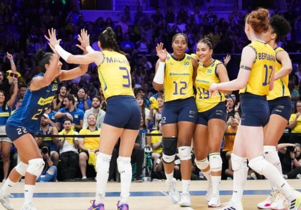 Brasil atropela Estados Unidos por 3x0 na Liga das Nações de Vôlei