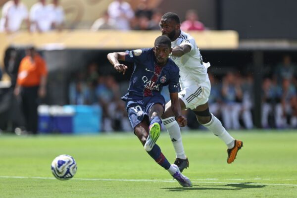 Dembele-marca-pelo-PSG-com-segun