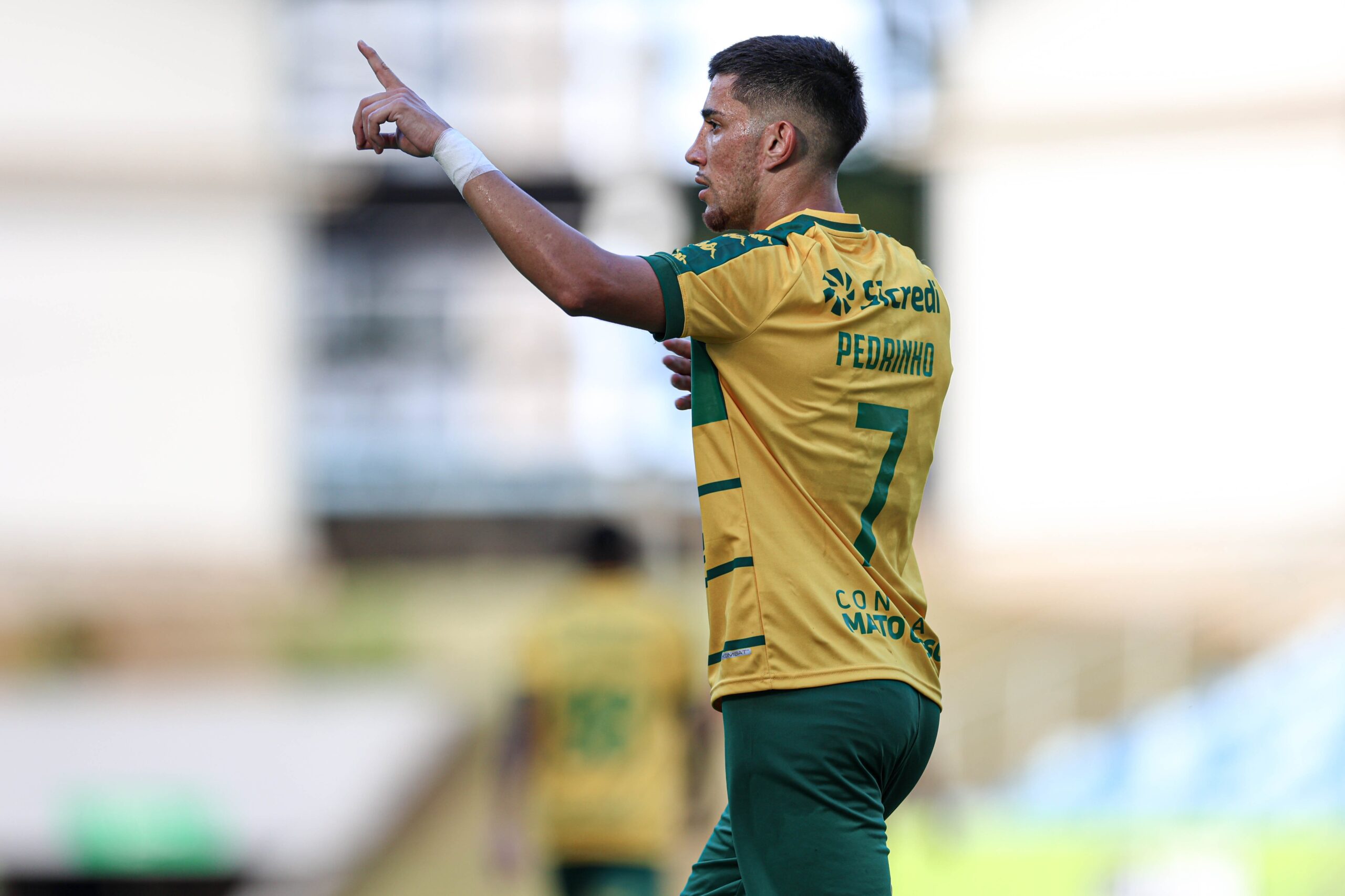Agora é oficial; Pedrinho tem contrato rescindido e saída do Cuiabá já consta no BID - Canal Na Coruja