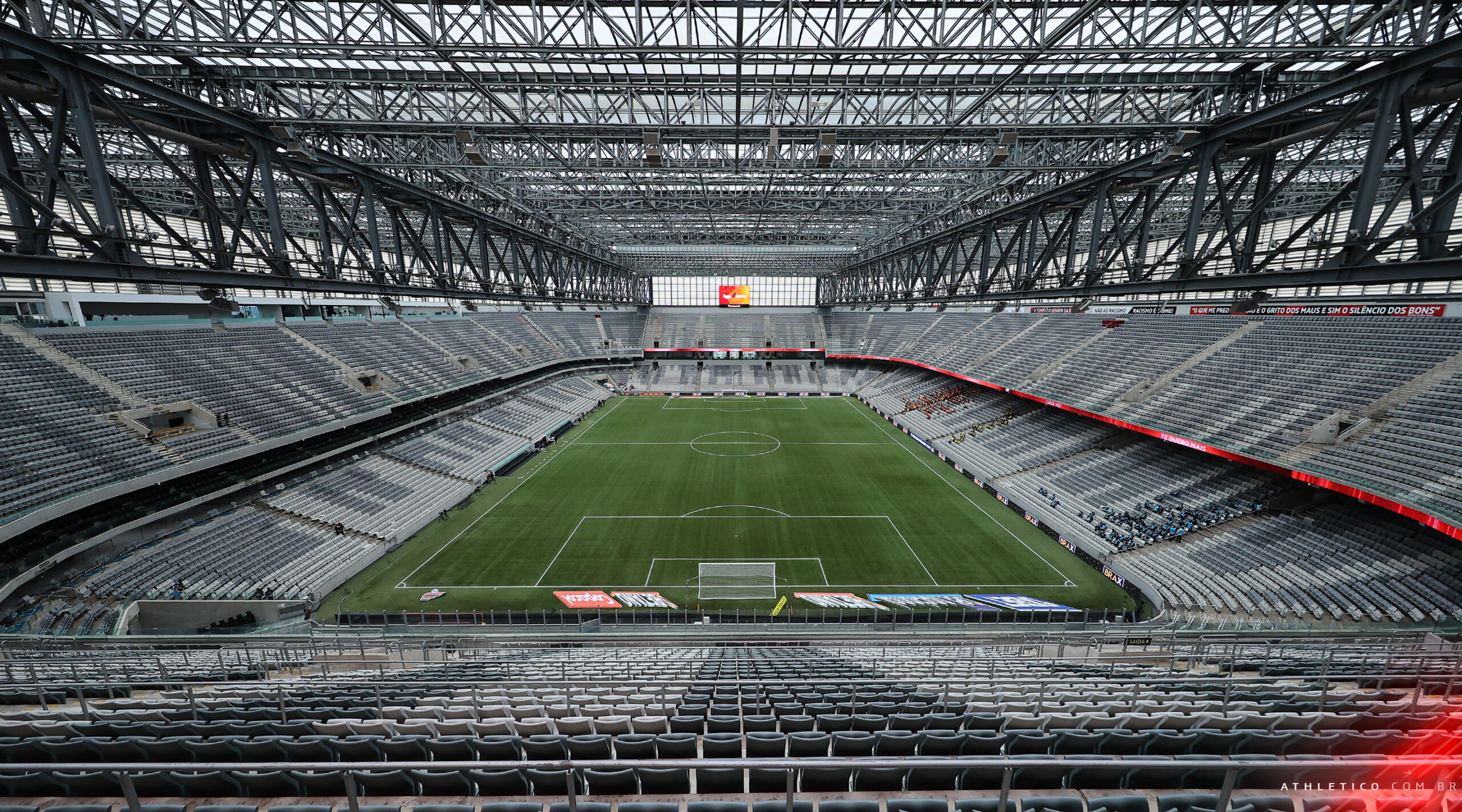 Missão inédita: Cuiabá busca primeira vitória na Ligga Arena contra o Furacão - Canal Na Coruja