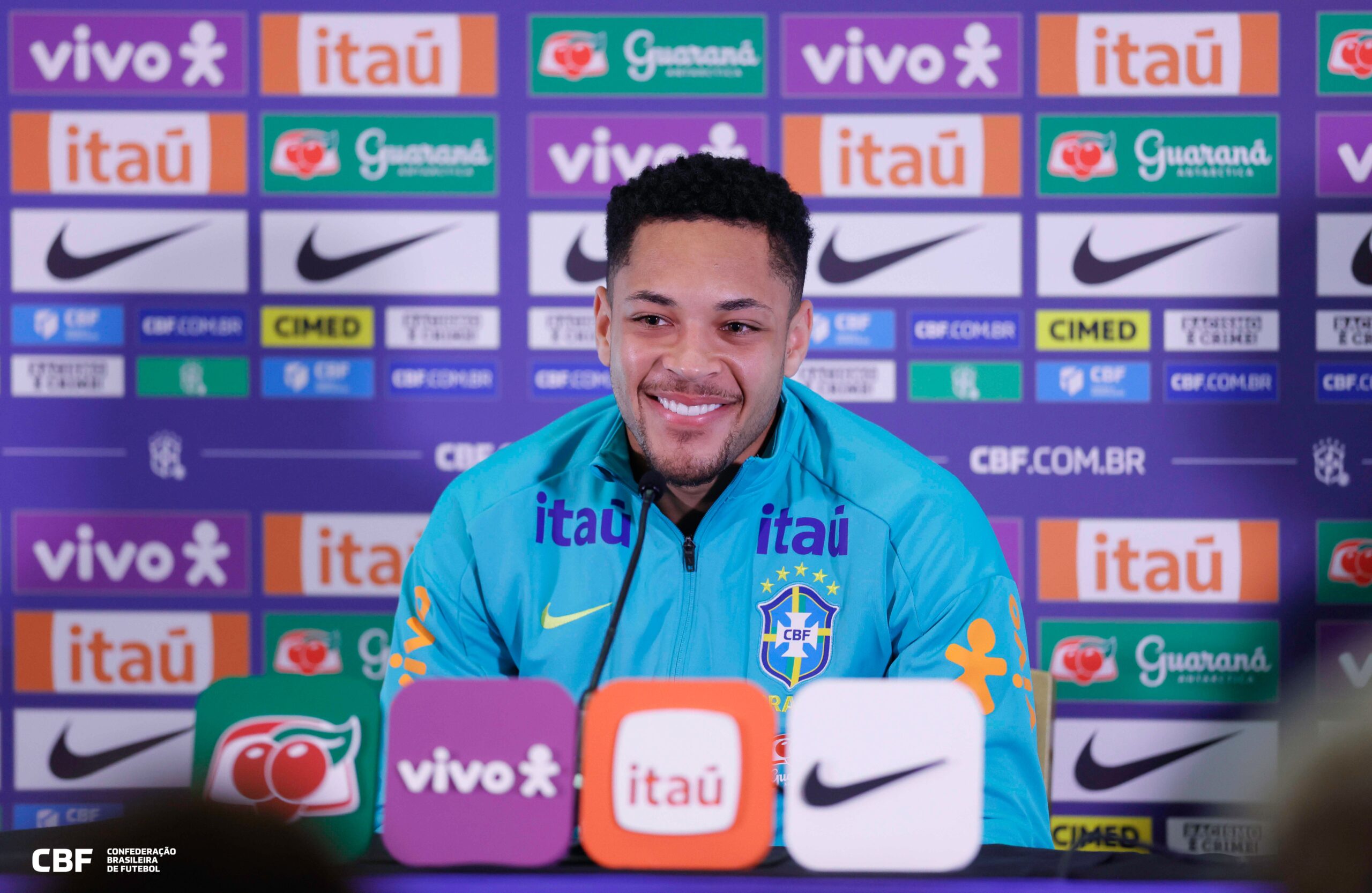 Vitor Roque mira Copa do Mundo: “As vagas estão abertas” 1 Vitor Roque mira Copa do Mundo: “As vagas estão abertas” - Canal Na Coruja