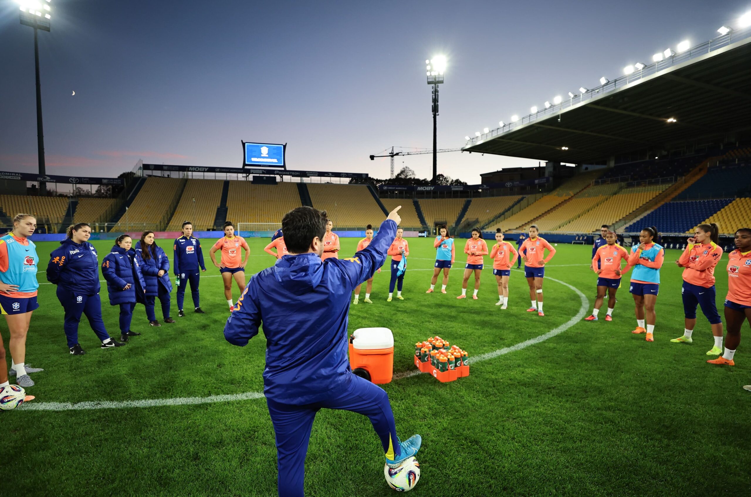 Seleção feminina inicia preparação para amistosos contra Noruega e Portugal; confira - Canal Na Coruja
