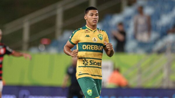 Cuiaba-Brasileirao-David-Miguel