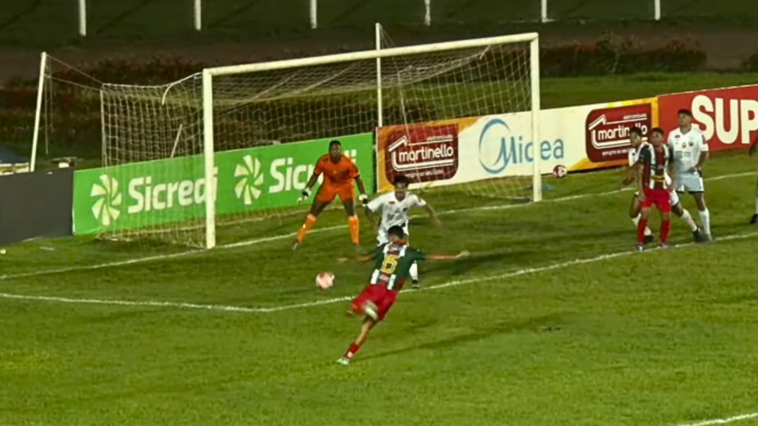 Vitória tricolor! Operário bate o Sport Sinop e se aproxima dos líderes do Mato-grossense - Canal Na Coruja