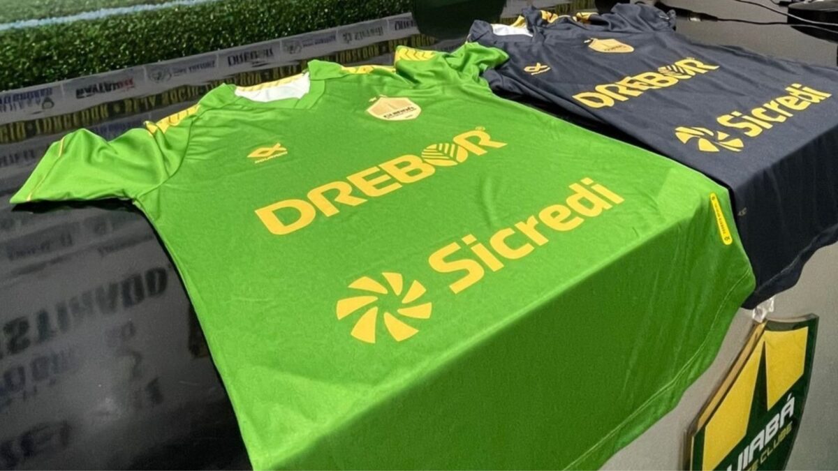 Cuiabá chega a um ano sem patrocinador máster e segue com espaço vago na camisa 1 Cuiabá chega a um ano sem patrocinador máster e segue com espaço vago na camisa - Canal Na Coruja