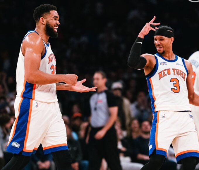 KAT e Josh Hard em quadra