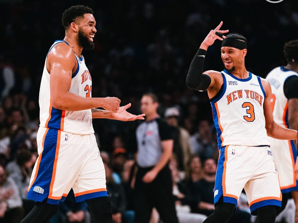 KAT e Josh Hard em quadra