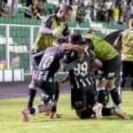 Amazonas x Figueirense: onde assistir ao vivo, horário, escalações e tudo sobre o jogo da Copa do Brasil