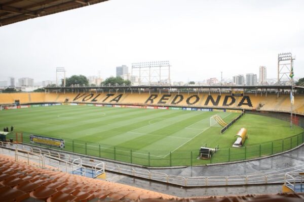 NOSSA CASA!🏠🏟️Em breve começa a partida entre o Voltaço e o América-RN na nossa casa, o Raulin