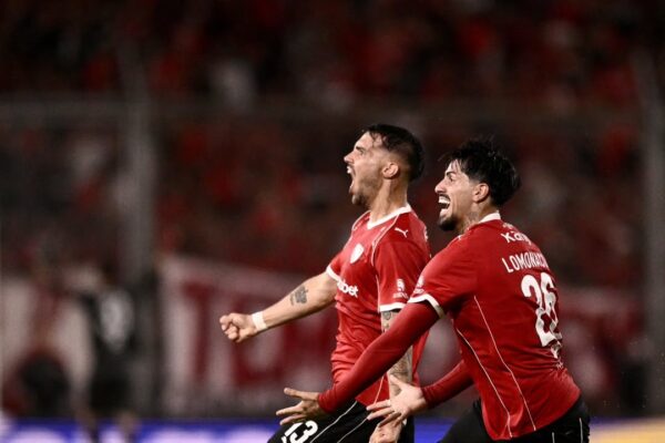 Instituto x Independiente: onde assistir ao vivo, horário e escalações pelo Campeonato Argentino