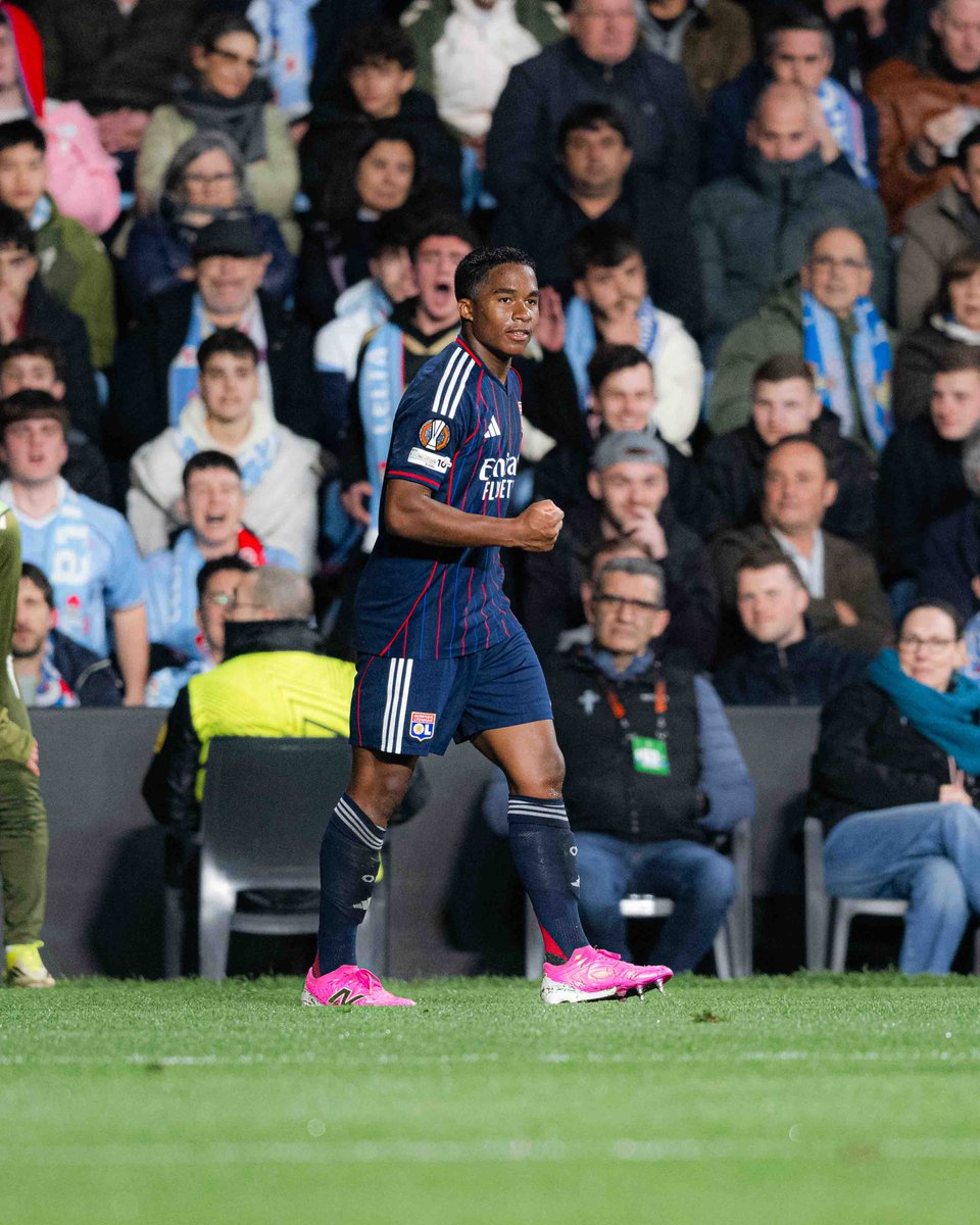 Endrick, jogador do Olympique Lyonnais