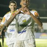 Novorizontino comemorando o o gol contra o Mixto pela Copa do Brasil.