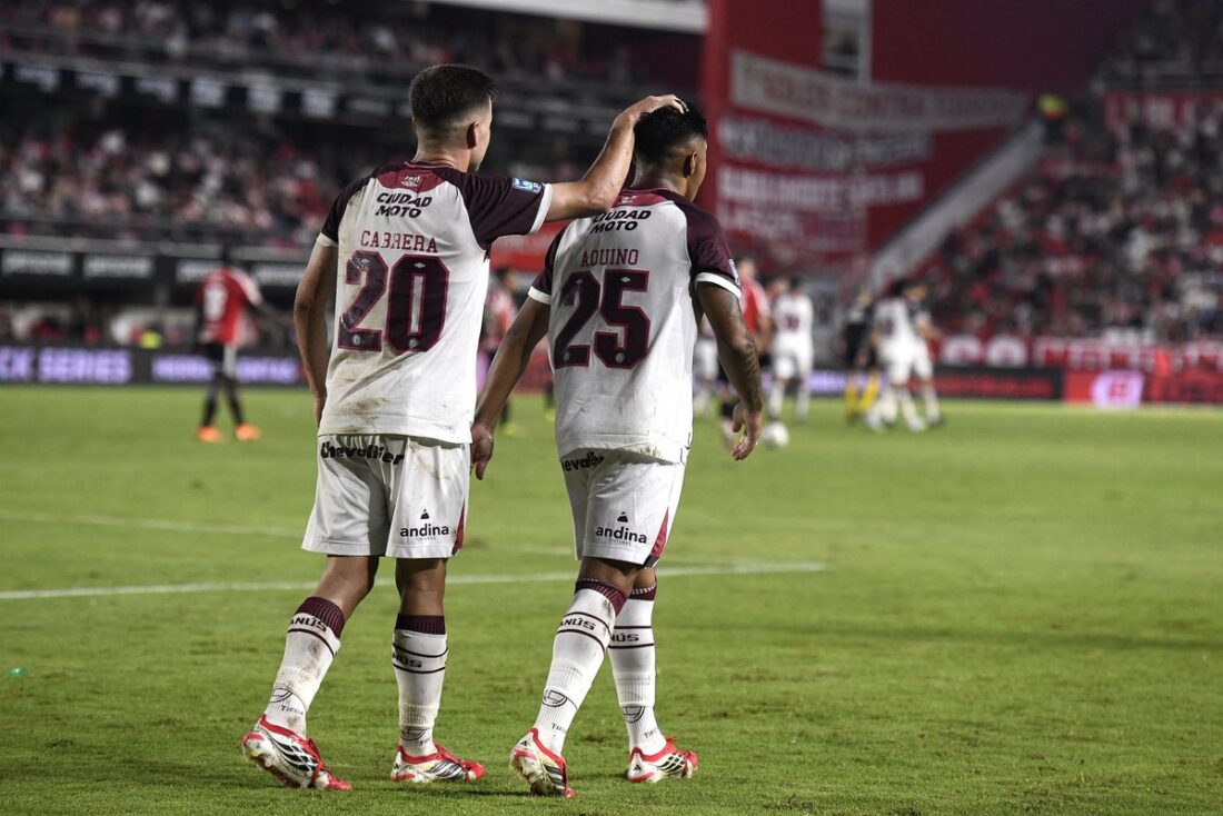 Jogadores do Lanus