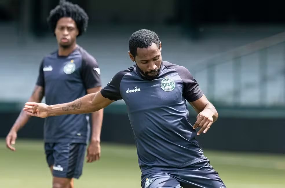 Coritiba treinando em seu CT