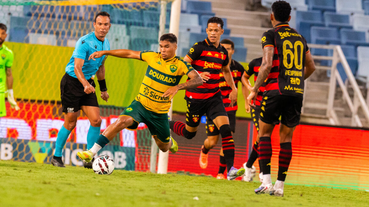 Cuiabá empata com o Sport na estreia da Série B Cuiabá empata com o Sport na estreia da Série B