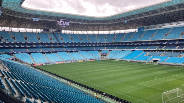 Grêmio x Vitória: onde assistir, horário e escalações pelo Brasileirão