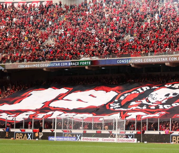 Arena da Baixada Lotada