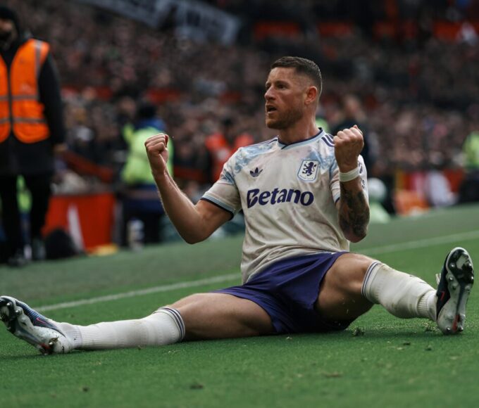 Jogador do Aston Villa