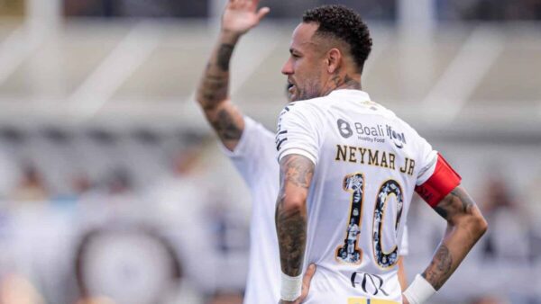 Neymar Santos Escalado para o jogo contra o Internacional.