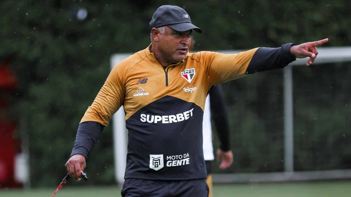 São Paulo x Chapecoense: onde assistir ao vivo, horário, escalações e tudo sobre o jogo do Brasileirão