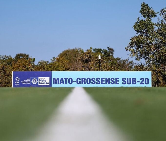 91e1dc_083552bb1d5a4e6091cd9047d