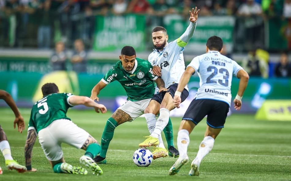 Palmeiras x Grêmio: onde assistir ao vivo, horário e prováveis escalações 4 Palmeiras x Grêmio: onde assistir ao vivo, horário e prováveis escalações - Canal Na Coruja