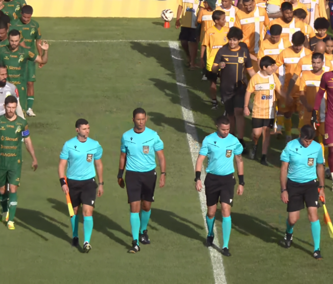 Luverdense sofre empate do Brasiliense no final e perde chance de vencer fora de casa na Série D 18 Luverdense sofre empate do Brasiliense no final e perde chance de vencer fora de casa na Série D - Canal Na Coruja