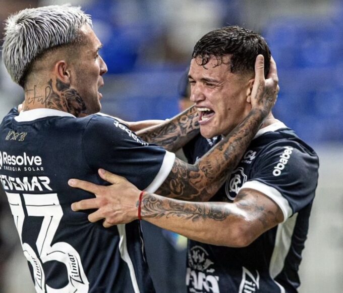 Remo vence Chapecoense e ganha fôlego na luta contra o rebaixamento no Brasileirão 8 Remo