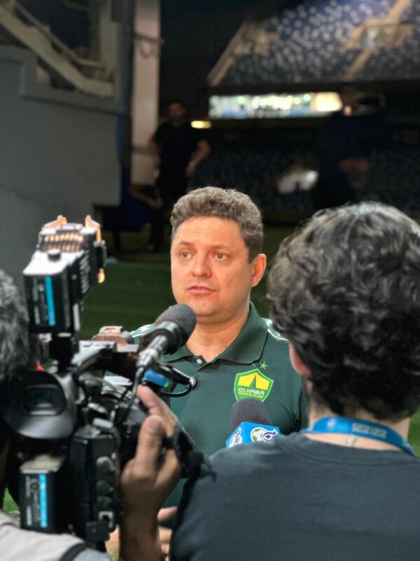 Cristiano Dresch em coletiva após partida do Cuiabá.