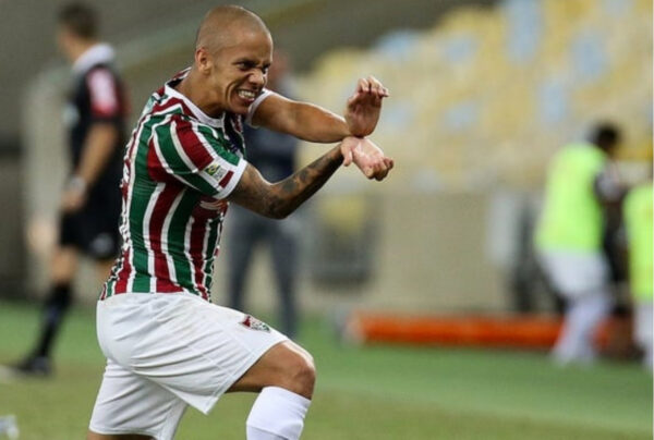 Cuiabá acerta contratação de atacante ex-Fluminense para sequência da Série B - Canal Na Coruja