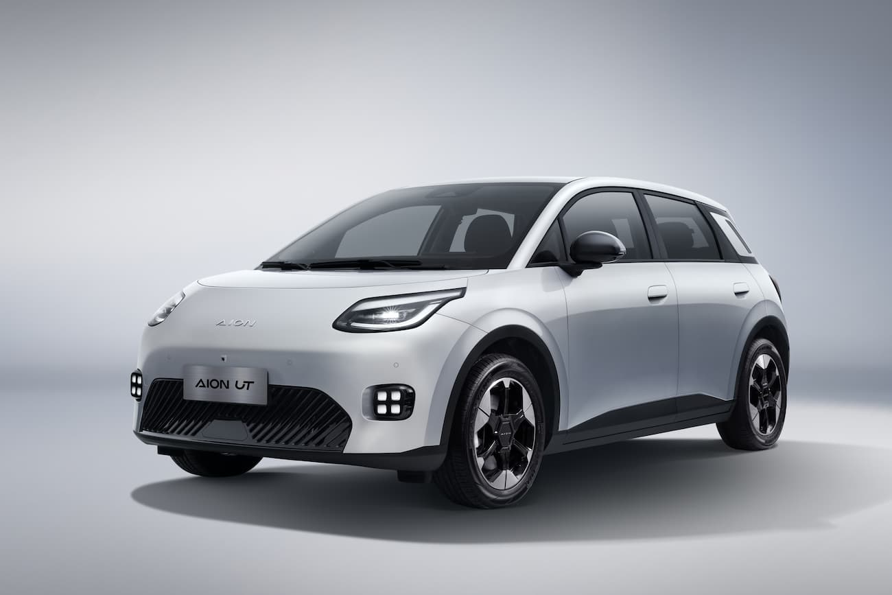 GAC Aion UT entra em pré-venda no Brasil como novo rival do BYD Dolphin