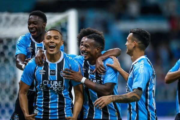 Grêmio x Flamengo: onde assistir ao vivo, horário e escalações 8 Gremio 1 - Canal Na Coruja