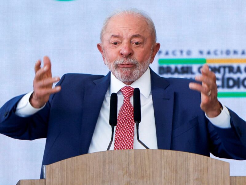 Jornada de trabalho reduzida: Lula comenta proposta