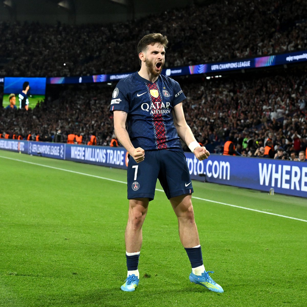 Kvara, Jogador do PSG