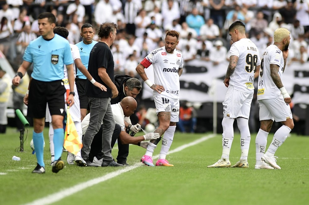 Santos e CBF batem de frente sobre lesão de Neymar; confira - Canal Na Coruja
