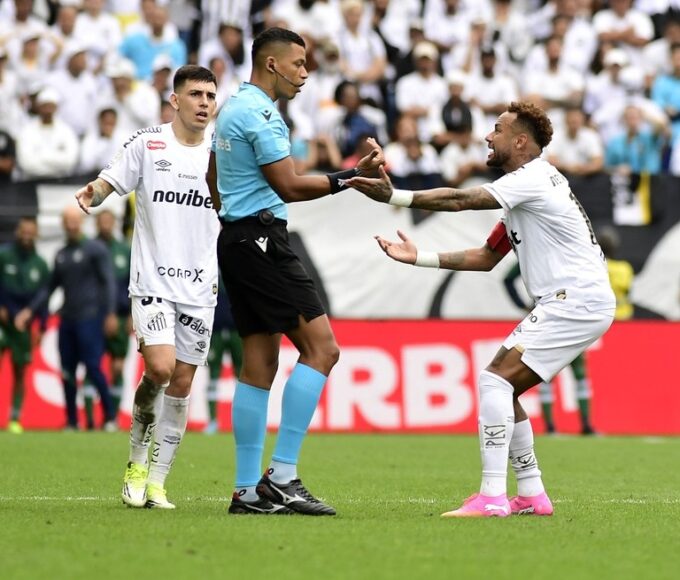 Substituição por engano de Neymar leva Santos ao STJD para anular jogo contra o Coritiba - Canal Na Coruja