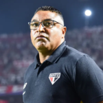 Roger Machado demitido do São Paulo após eliminação na Copa do Brasil
