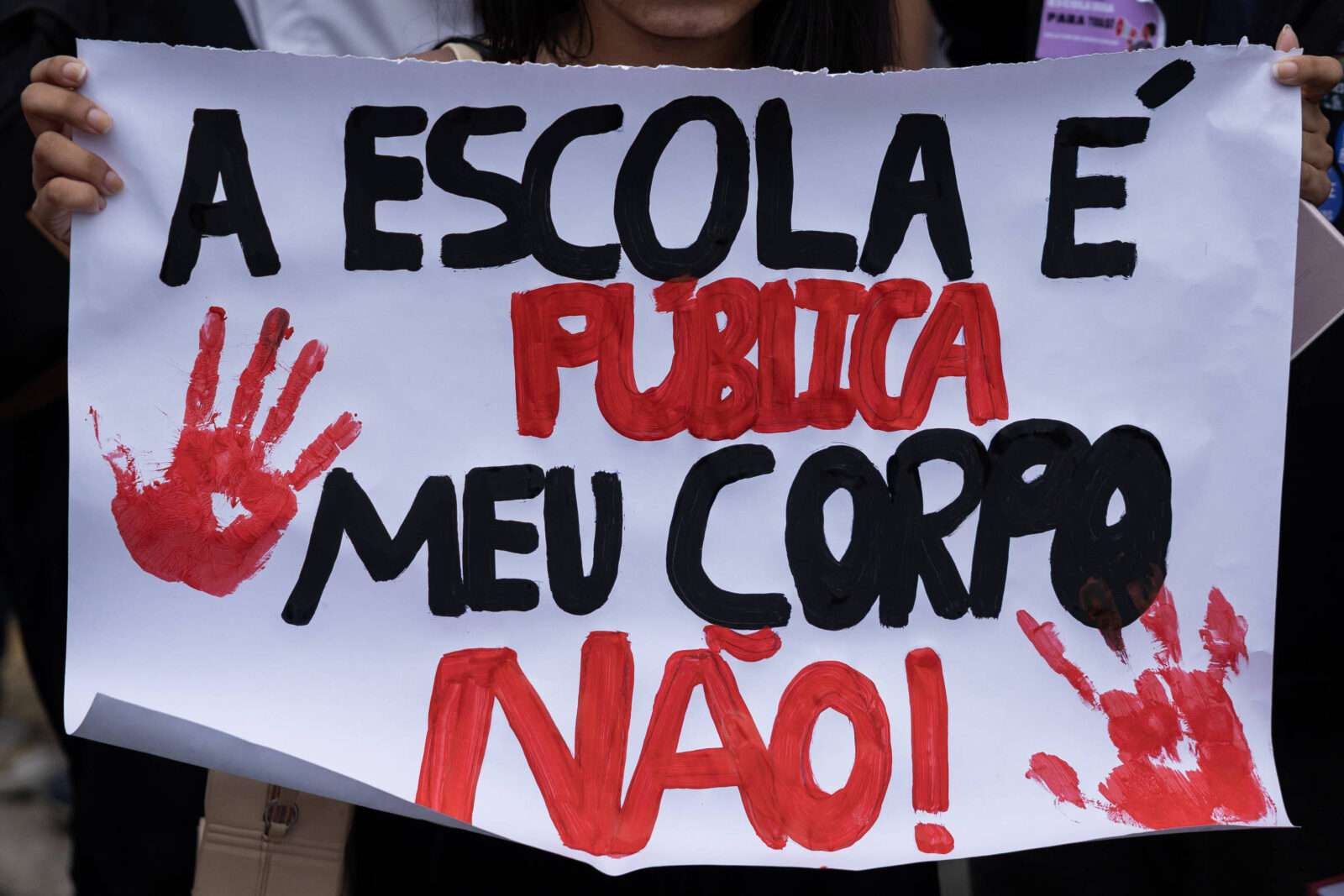Violência sexual contra crianças e adolescentes triplica em uma década no Brasil