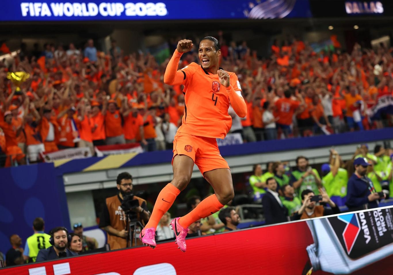 Netherlands-v-Japan-Group-F-FIFA
