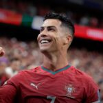 Com dois de CR7, Portugal atropela Uzbequistão pelo grupo K 36 SnapInsta-Ai_3926047999344068227