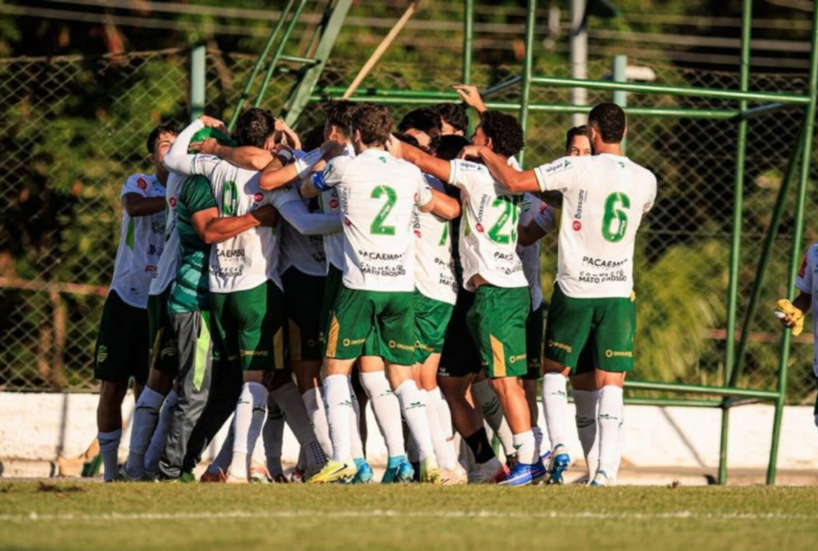 Luverdense dá show, goleia o Inhumas e se classifica na vice-liderança do Grupo A3 da Série D 5 Luverdense dá show, goleia o Inhumas e se classifica na vice-liderança do Grupo A3 da Série D - Canal Na Coruja