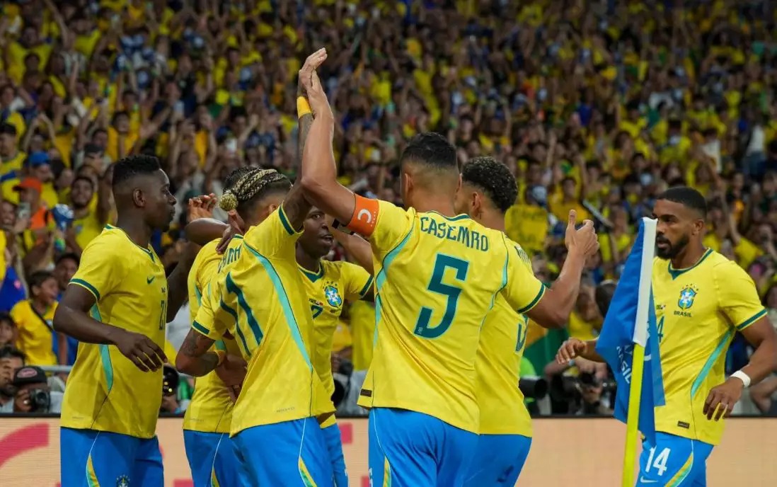 Perto de estrear, a Seleção Brasileira tem seu uniforme definido para Copa do Mundo - Canal Na Coruja