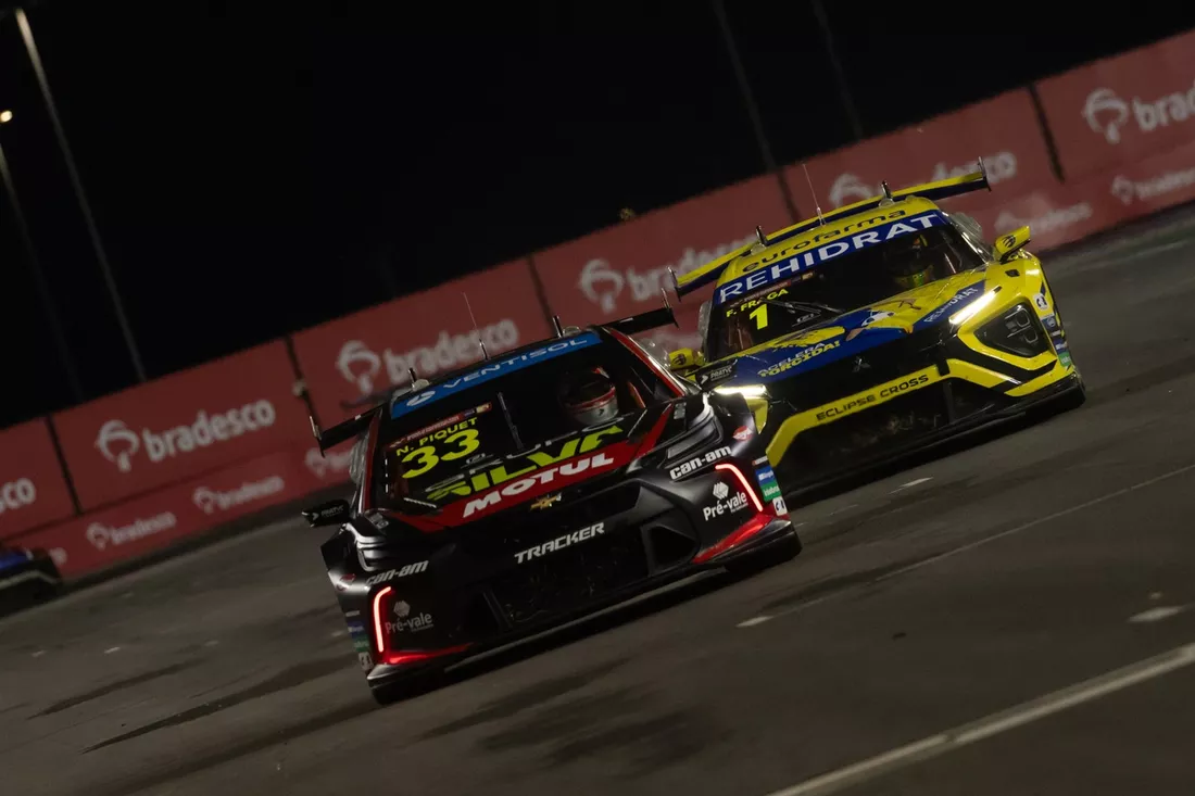 Nelson Piquet Jr. resiste a ataque intenso de Felipe Fraga e vence etapa de Cuiabá da Stock Car 2 nelsinho piquet felipe fraga c