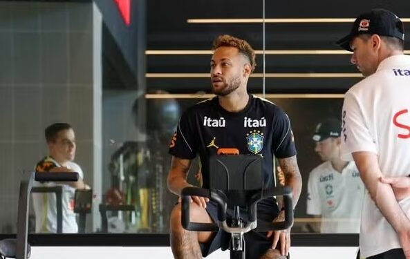 Neymar fica fora de viagem para amistoso contra o Egito e segue tratamento nos Estados Unidos - Canal Na Coruja